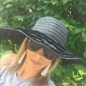 Meet your Posher, Gwyn